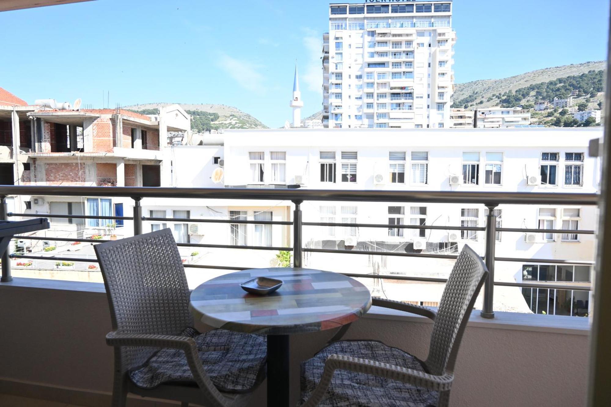 Eleana'S Apartament Sarandë 客房 照片
